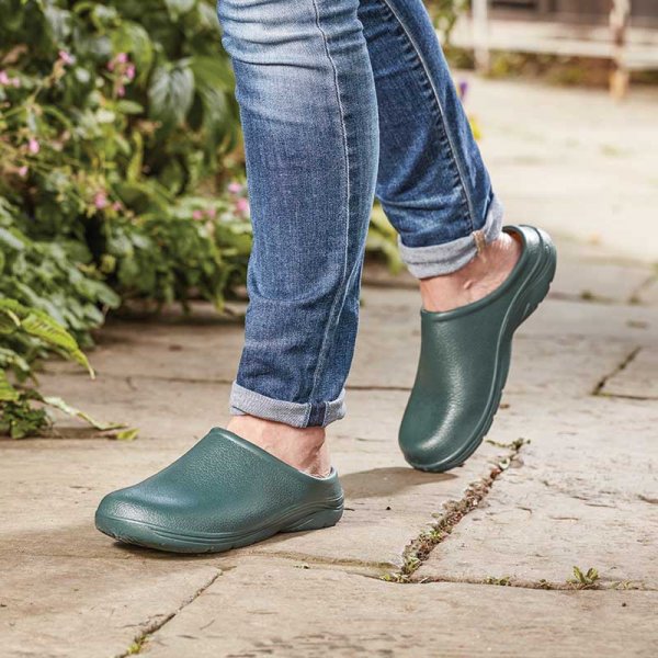 briers clogs garden shoes