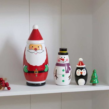 Santa's Secret! 4 in 1 Festive Figurines