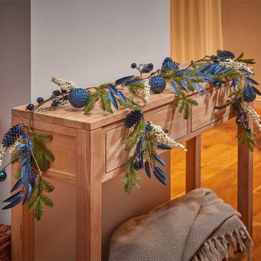 Sapphire Snow Garland, 270cm