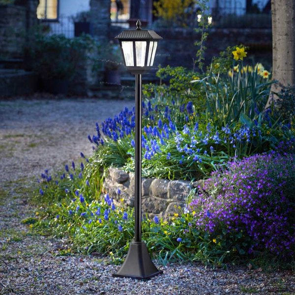 Metro Lamp Post 10 20L Smart Garden Products