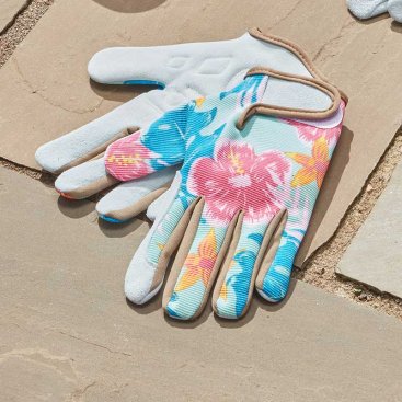 Tropicana Smart Gardeners M8